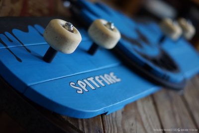 Porte-Manteau Skateboard Spitfire Wheels